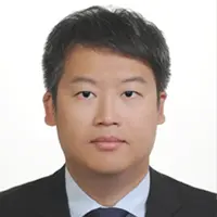 講師照
